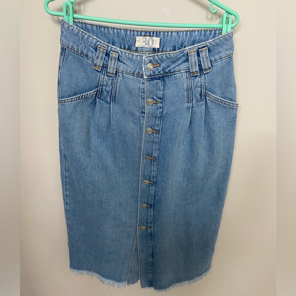 We The Free Denim Button-Front Skirt size 30